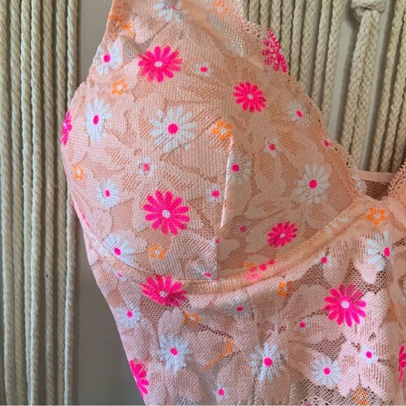 VICTORIA’S SECRET PINK Lightly Lined Lace Bralette Pink Floral Size Small - Picture 5 of 14